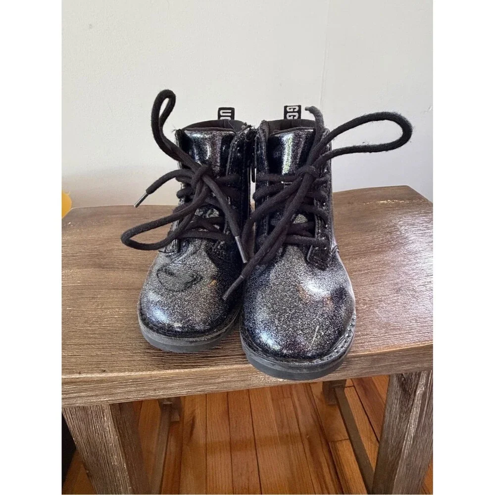 UGG Kids Black Glitter Lace-Up/zipper Ankle Boots size 11
